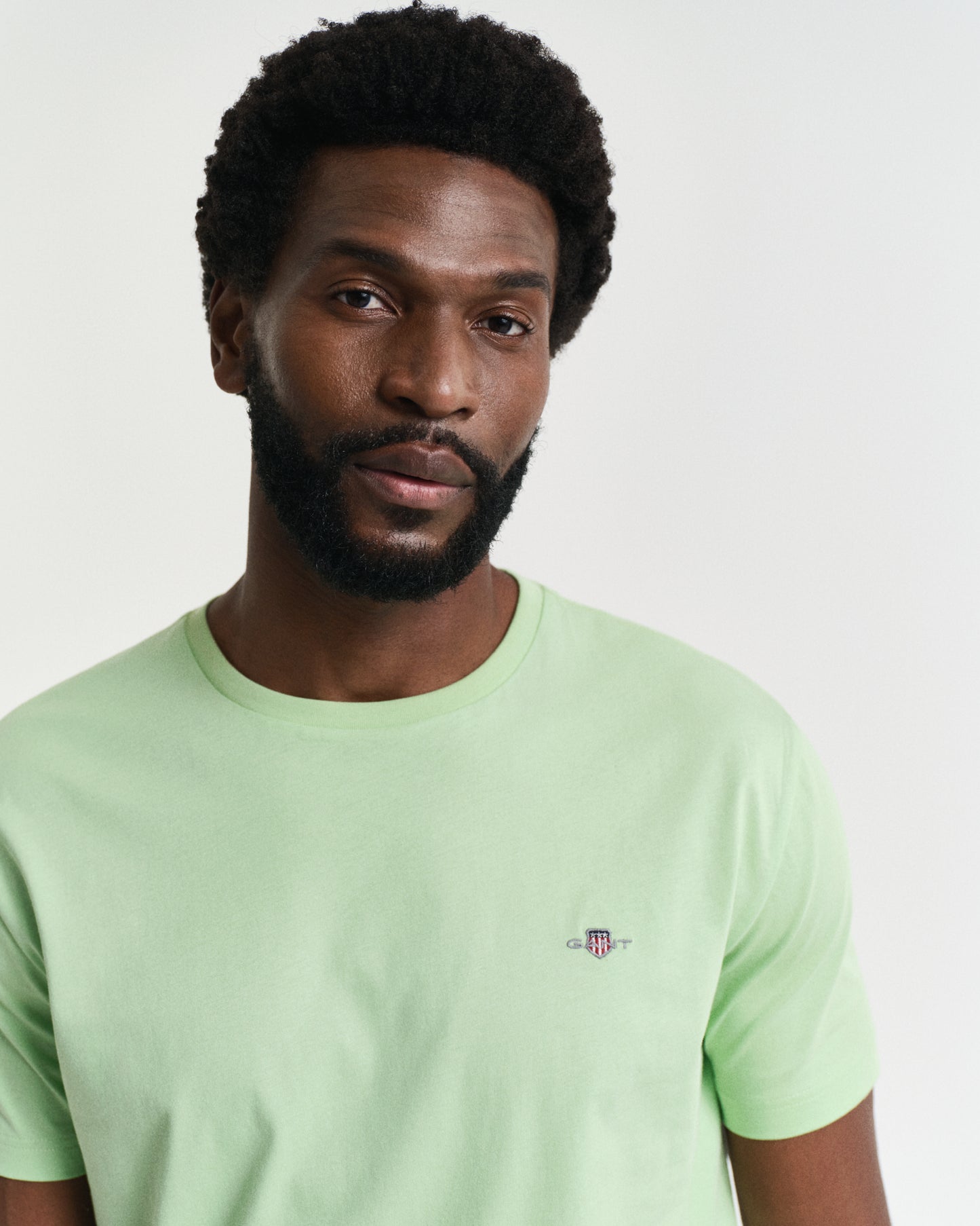 APPLE GREEN