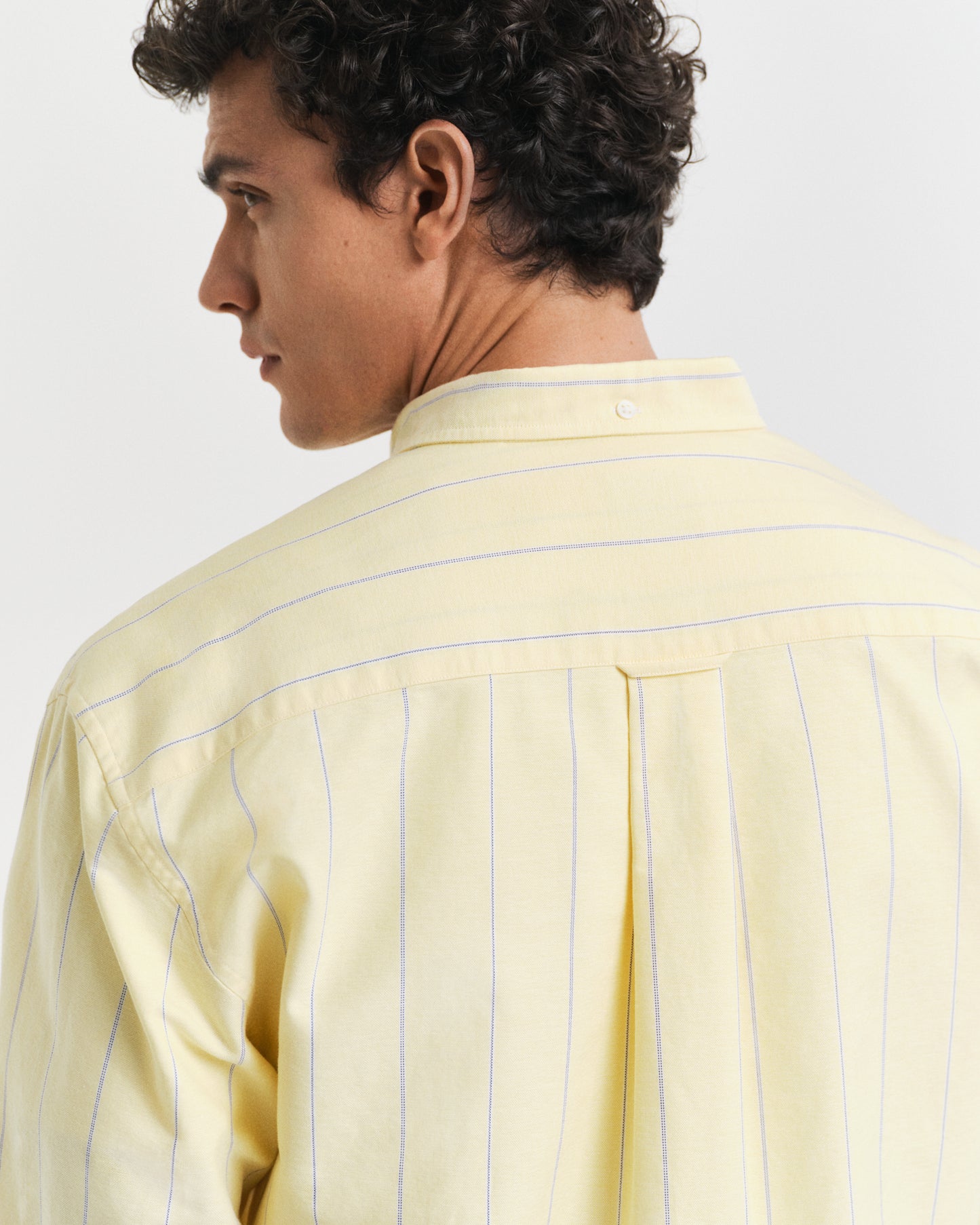 BANANA YELLOW