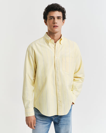 BANANA YELLOW