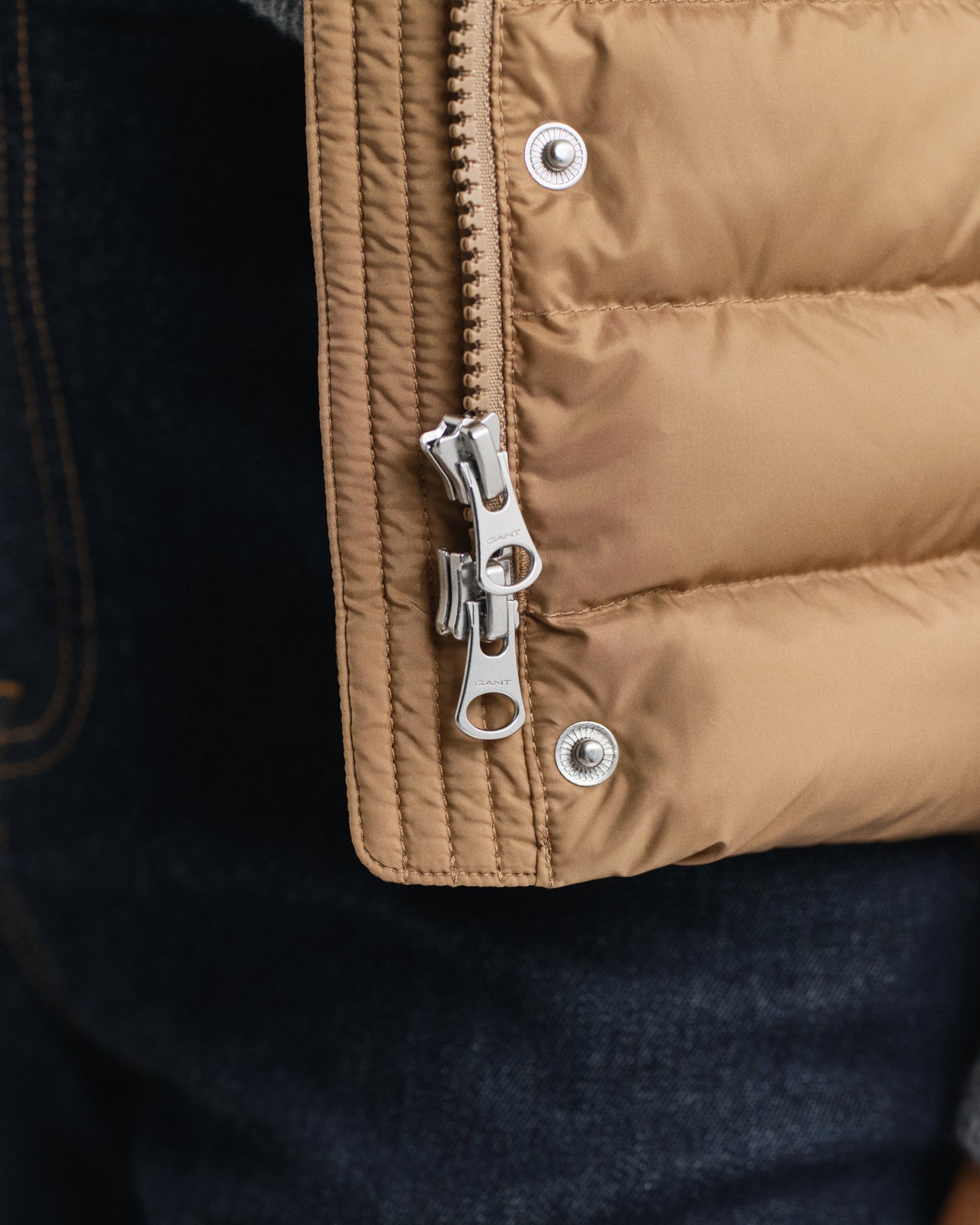 WARM KHAKI
